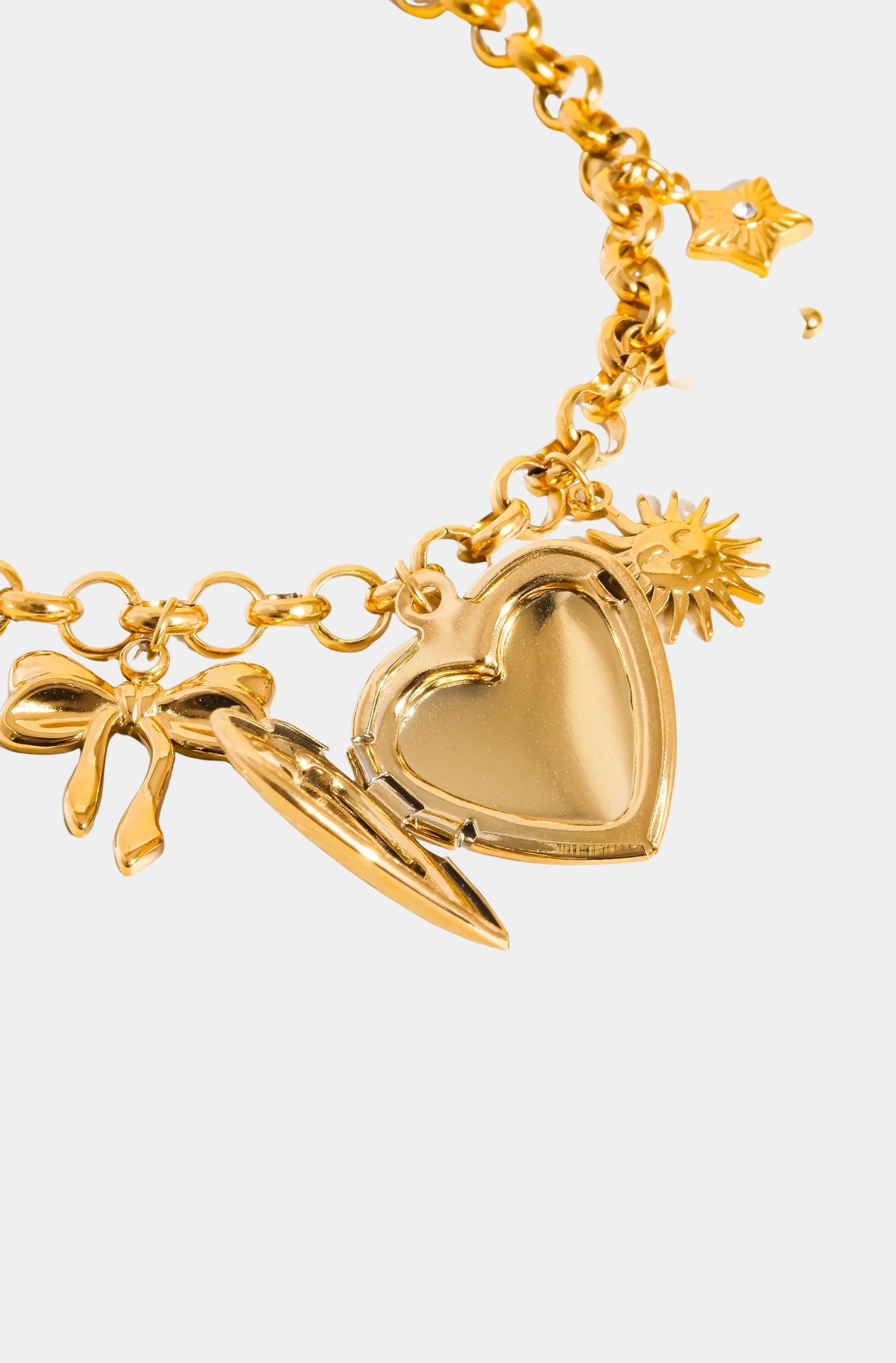 Eydn Heart Locket Charm Bracelet