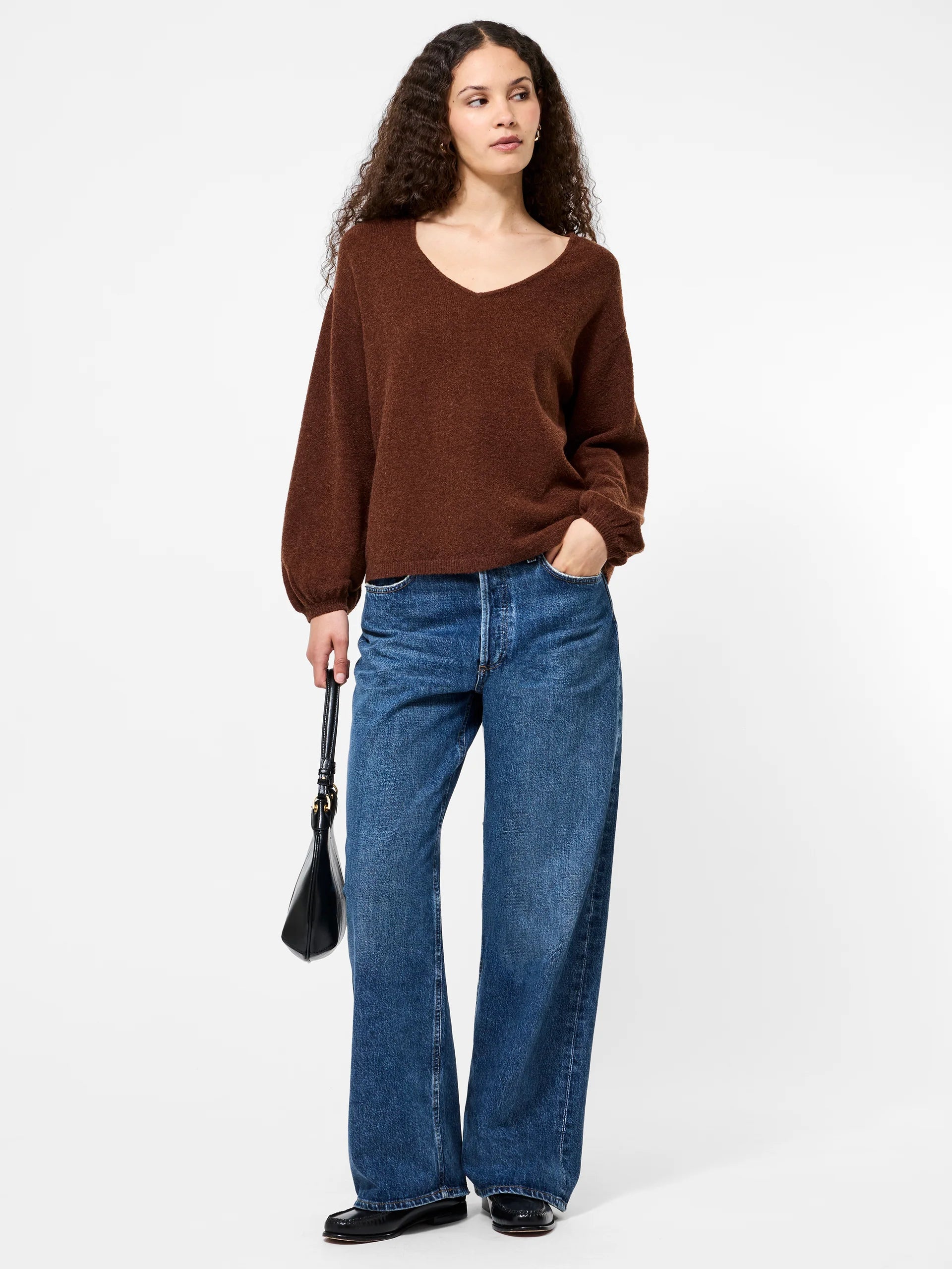 Vhari Knit Vneck Pullover