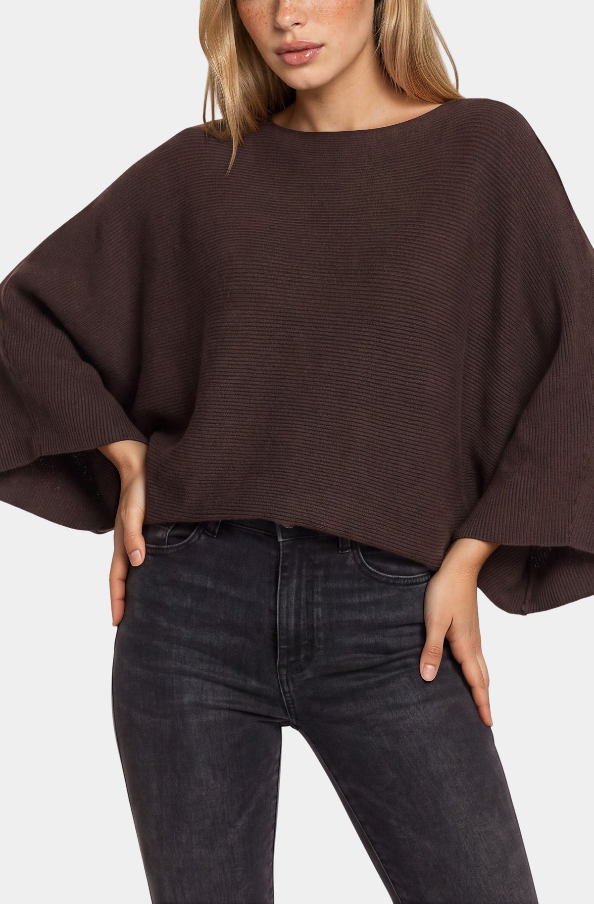 Lindalva Sweater