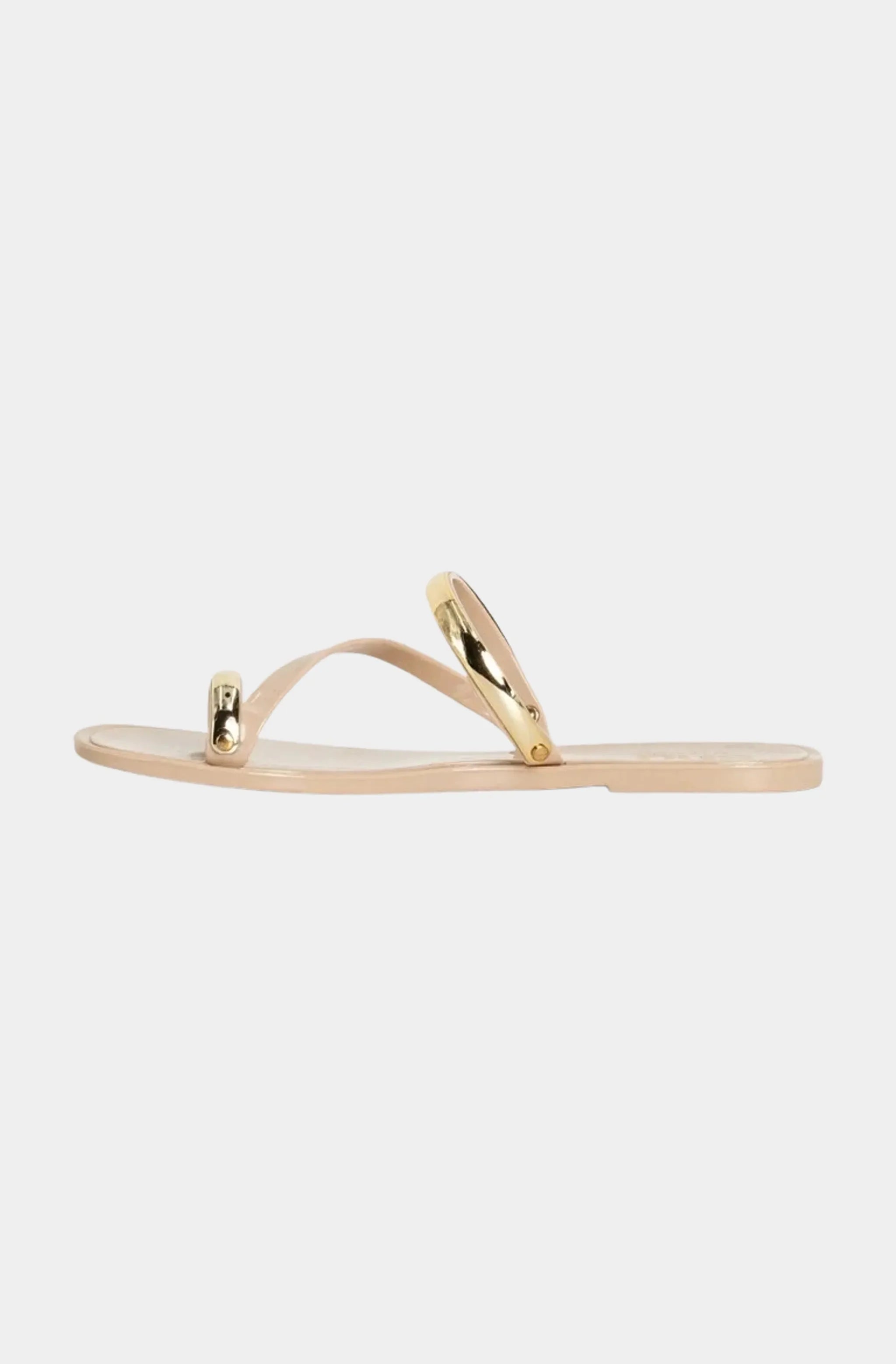 Dottie Flat