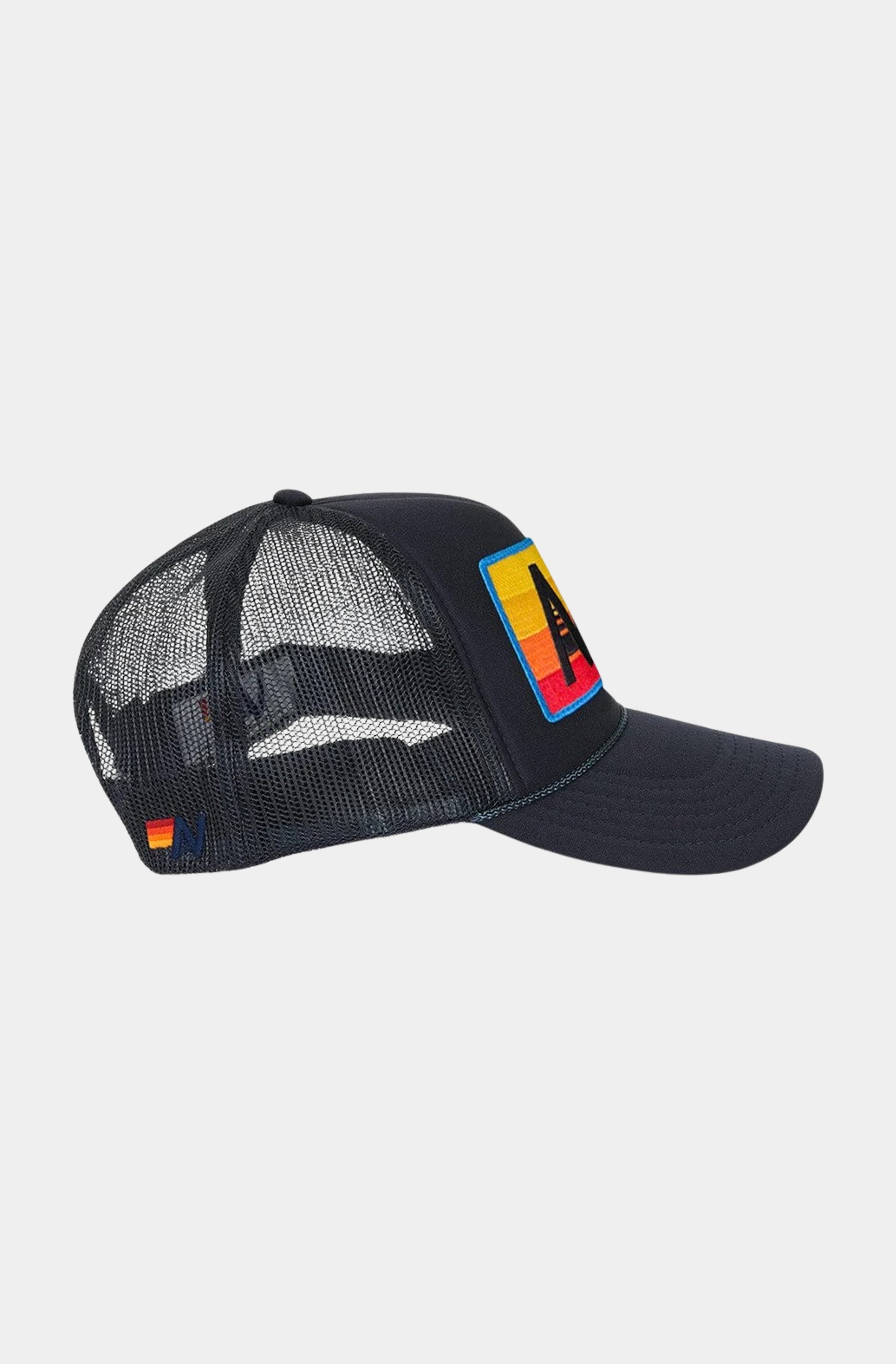 Logo Rainbow Vintage Low Rise Trucker Hat