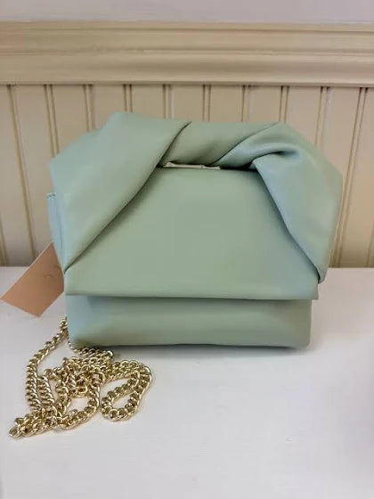 Minnie Handle Bag